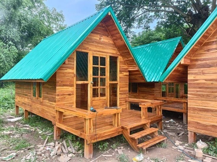 Case modulare. Din lemn și panouri sandwich