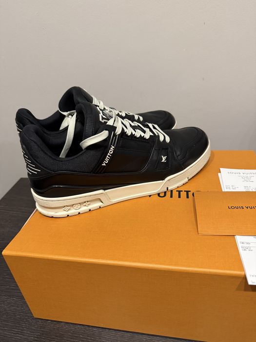 Louis Vuitton Sneakers 45