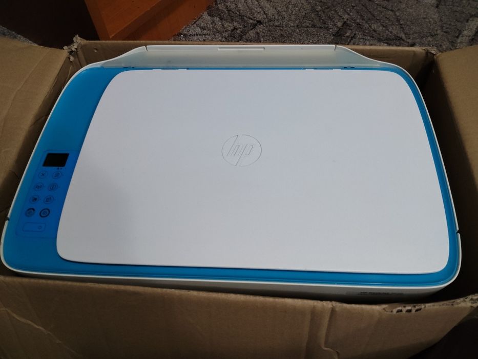 Vând urgent imprimantă multifuncțională HP
