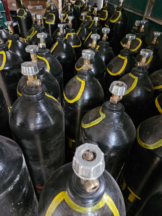 Азот газ высокой чистоты 5.0 (99,999%) в 40 литровом баллоне (5,7м3)