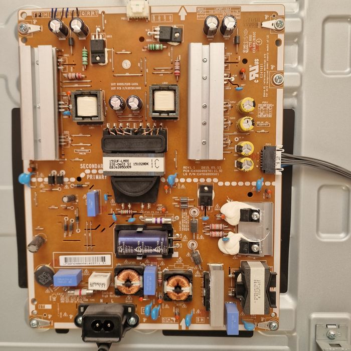 Продам телевизор LG 49UF640V.