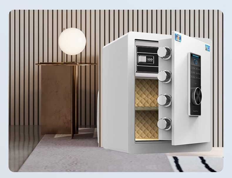 Сейфы надежные / Ishonchli seyflar