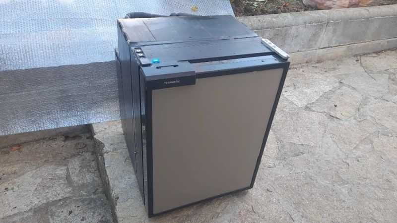Компресорен хладилник 12V, 24V