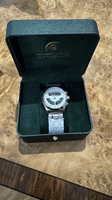 Продам часы Al Farj Al Hadeeth AL219SB
