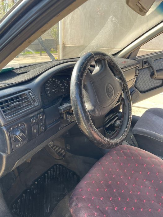 СРОЧНО!!! Сатылады Opel Vectra 1994