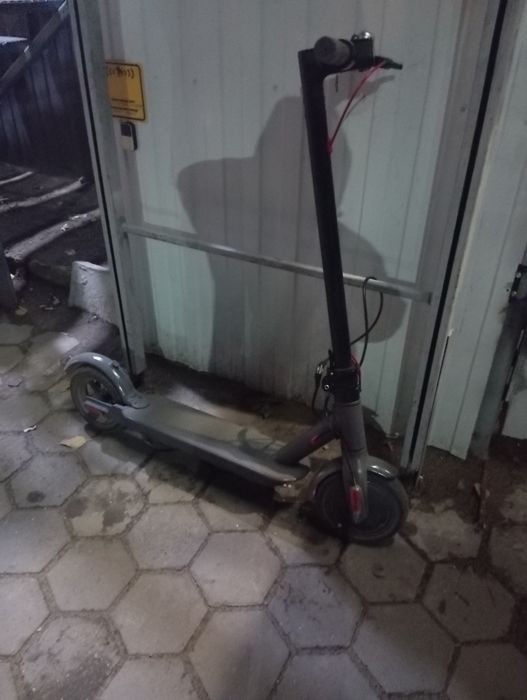 Электросамокат и