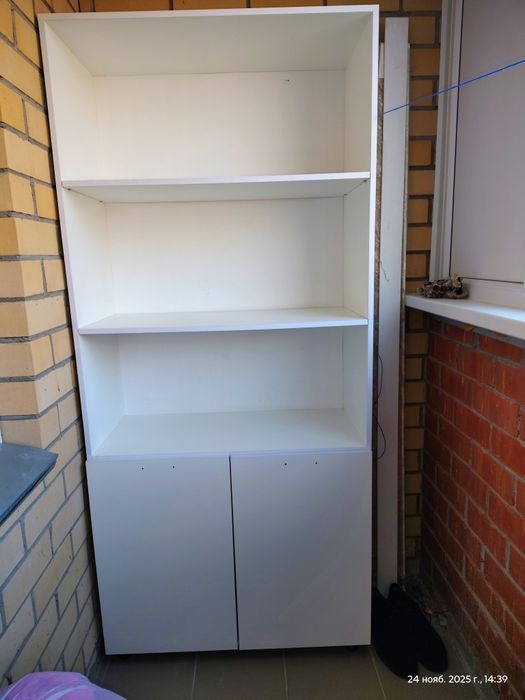 Продам шкаф для торговли