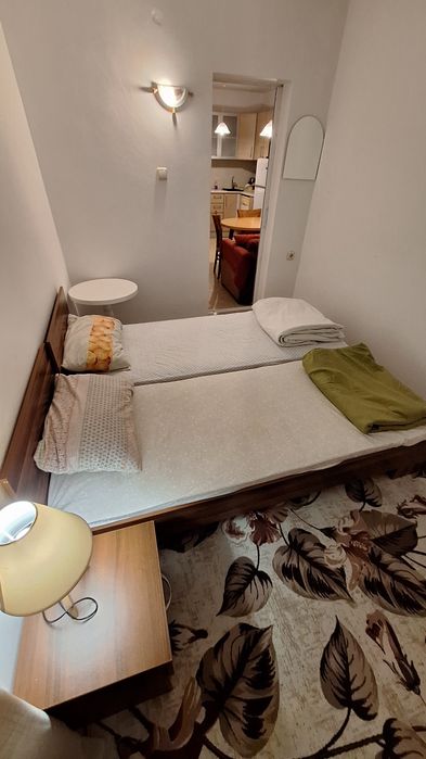 Дава се под наем Тристаен апартамент в Бургас, Братя Миладинови - 84 кв.м за 433.5 € - Снимка #6