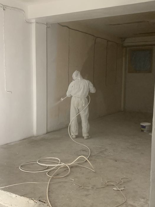 3€ Професионално боядисване с акрилни бои \ латекс Airless