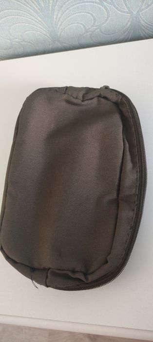 Продам термо сумку для бутылочки