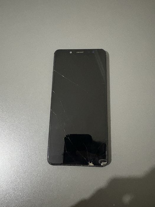 Продам Redmi Note 5 4/64