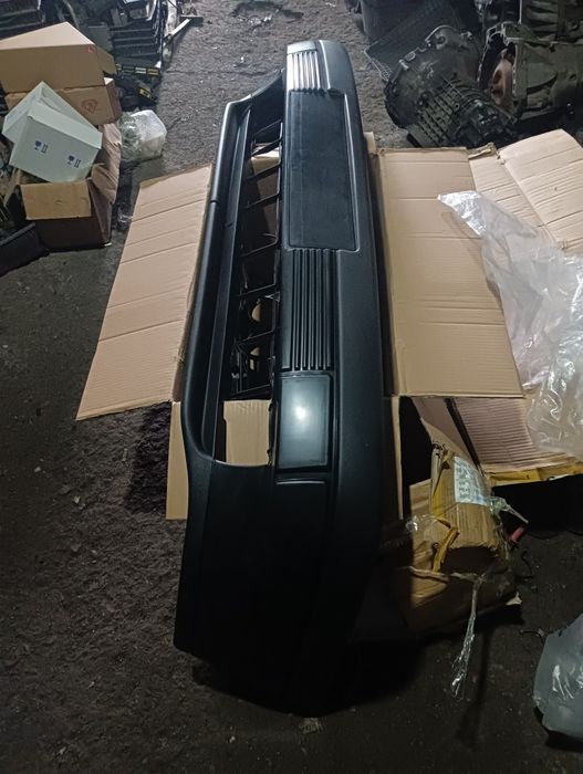 Бампер пассат б3 передний