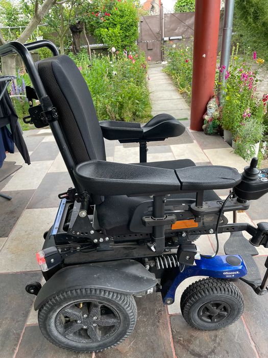 Fotoliu rulant electric Ottobock Juvo B5