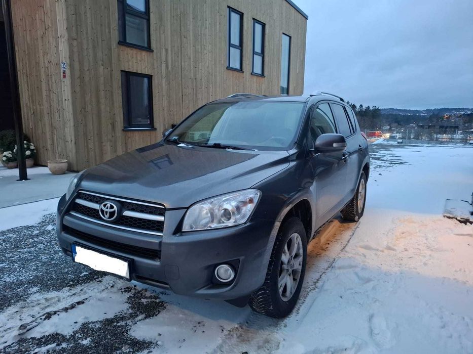 Vanzare Toyota RAV4