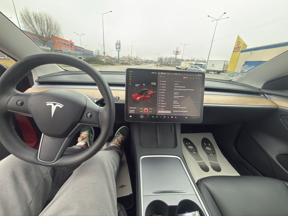 Tesla model 3 str 2022