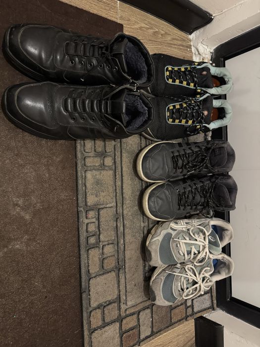 Отдам 4 пары обуви