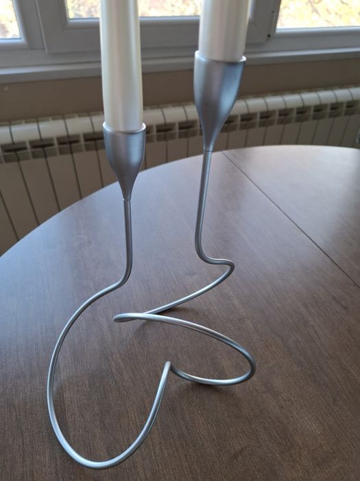 Елегантен свещник за вечерни свещи