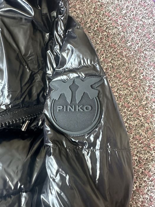 Дамско оригинално яке на Pinko