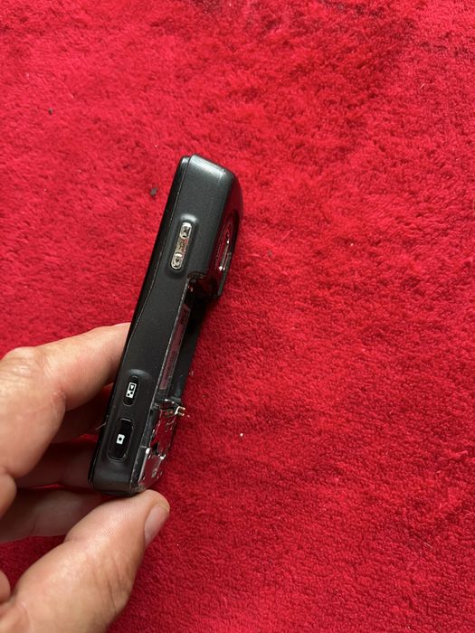 Telefon nokia N73 fara  baterie si fara capacul de la baterie