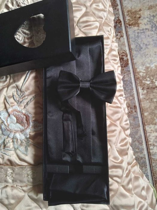 Смокинг мужской р. 52