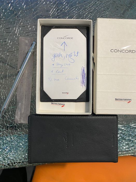 Вещи от борда на най бързия самолет в света “ CONCORDE “!100% оригинал
