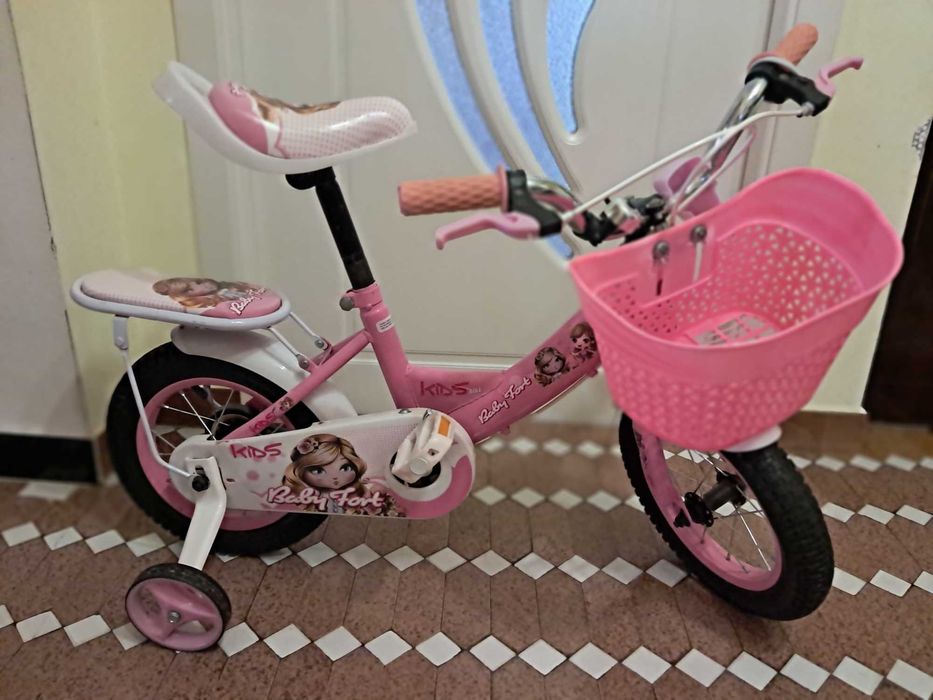 Bicicletă pentru fetițe. Baby Fort