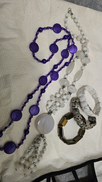 Loturi diverse bijuterii gablonturi