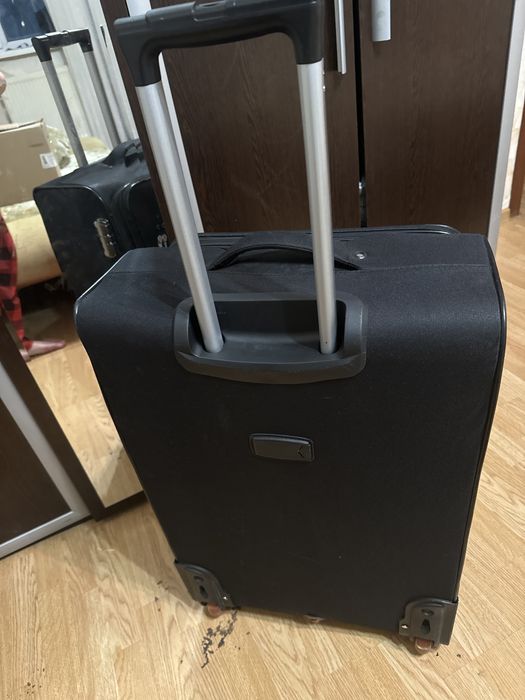 Чемодан сатылады