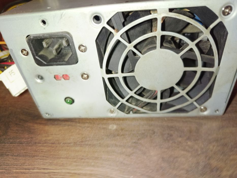 Продам блок питания 300watt