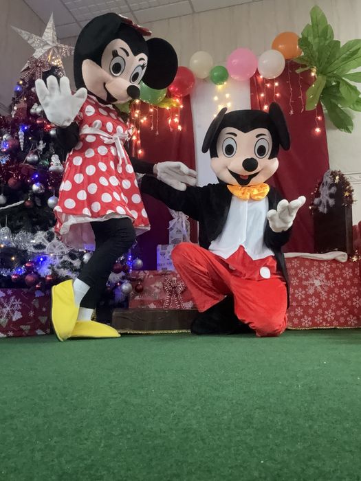 Mascota Minnie si Mickey Mouse