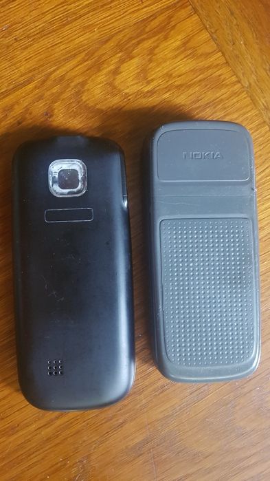 Nokia 1208, Nokia 2330 Vodafone