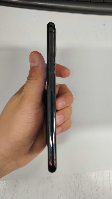 Продам iphone 11 pro