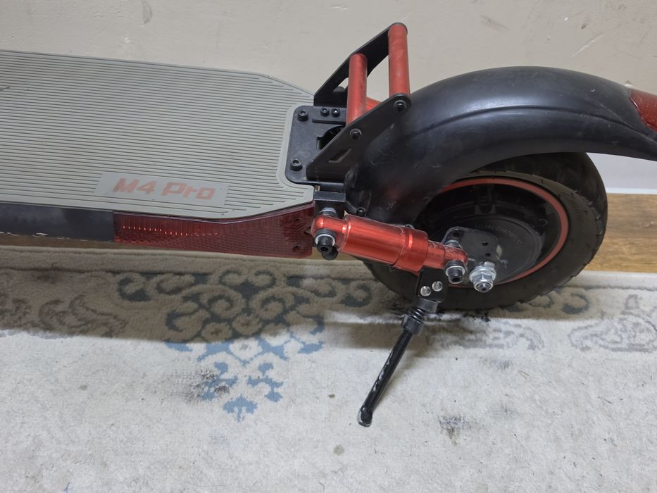 Продаю Электросамокат Kugoo M4 Pro