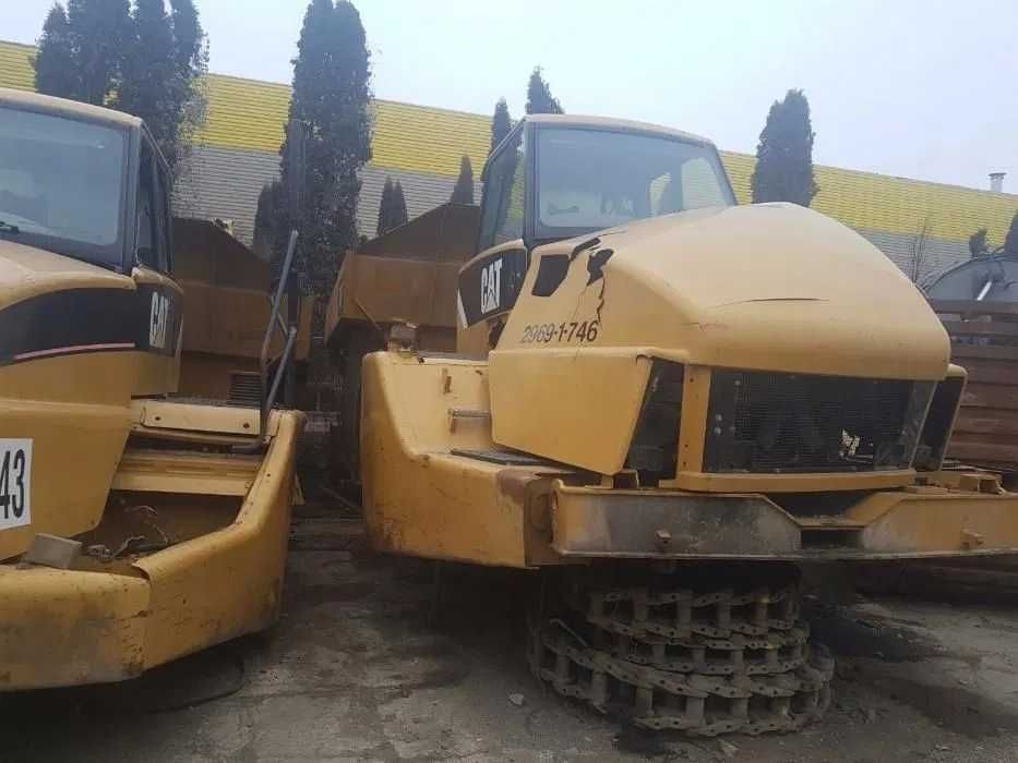Dezmembrez Dumper Caterpillar 740 - piese de schimb Caterpillar