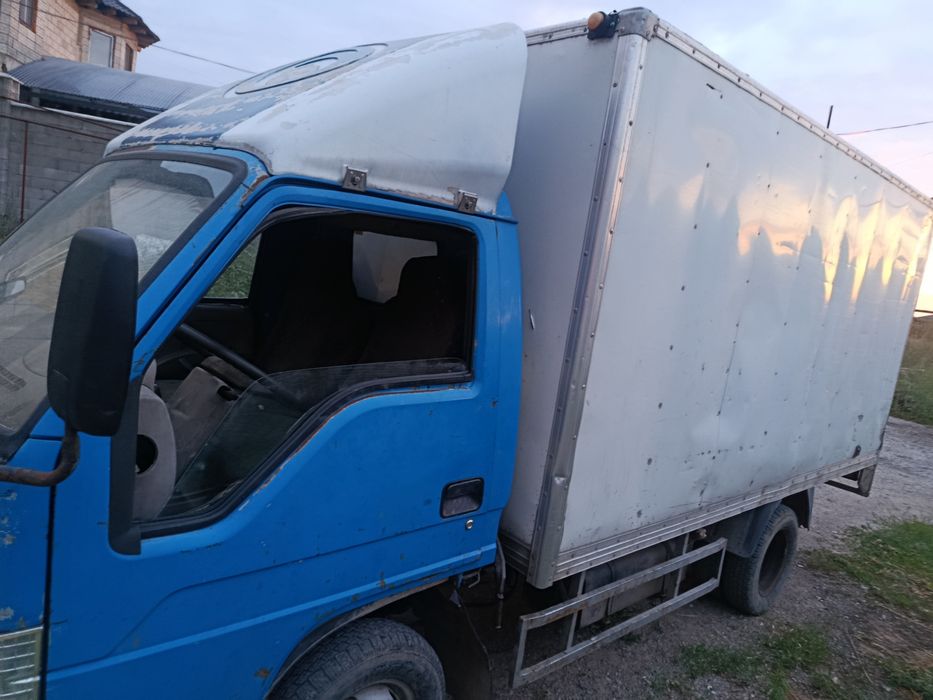 Продам FOTON грузовичок Китай