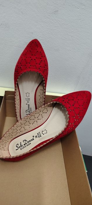 Nou !!! Balerini dama Solo Donna