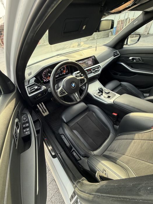 Bmw  seria 3 G20 xdrive M Pachet  190 cp Cokpit,webasto, variante