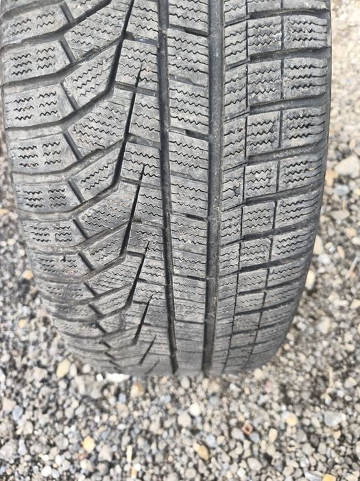 Гуми 255/35/20  Hankok 2019г.