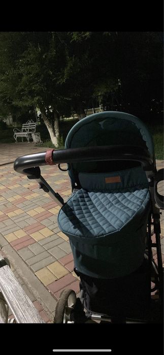 Продам б/у коляску 3в 1