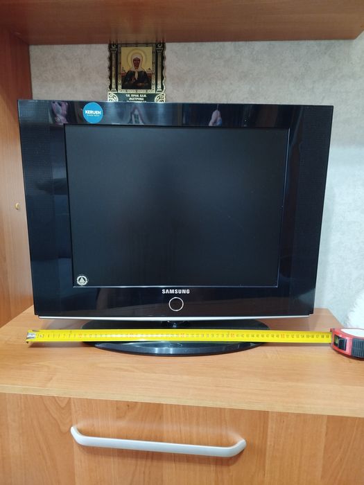 Телевизор Samsung.