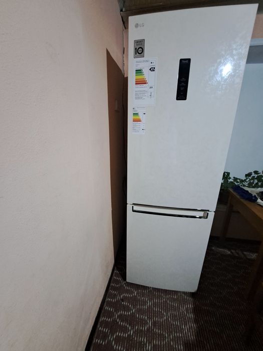 LG GCB459SEUM xoldilnik xolati yanfi sotib olingan iwlatilmagan