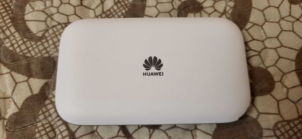 HUAWEI 4G WiFi Modem E5576  150 MBs liber de retea