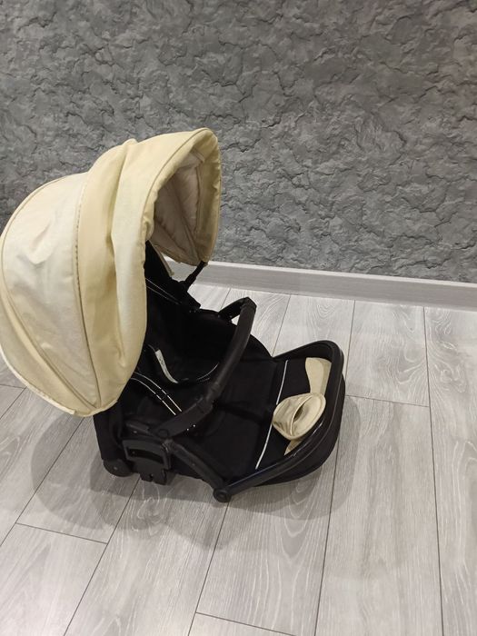 Продаётся коляска