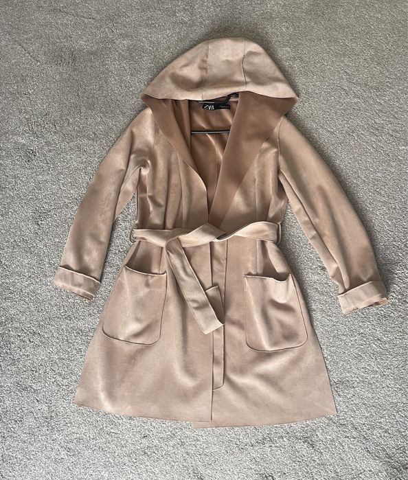 Дамски сака и шлифери