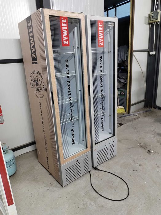 Vitrine frigorifice verticale /frigider /dozatoare /duble