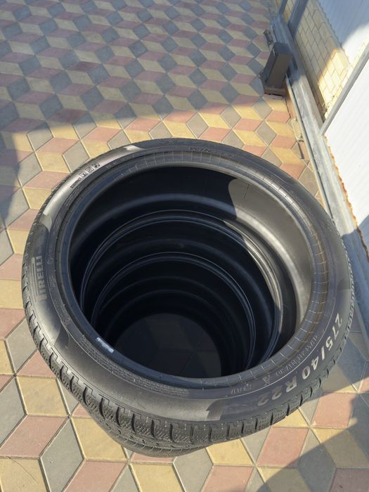 Pirelli scorpion winter r22