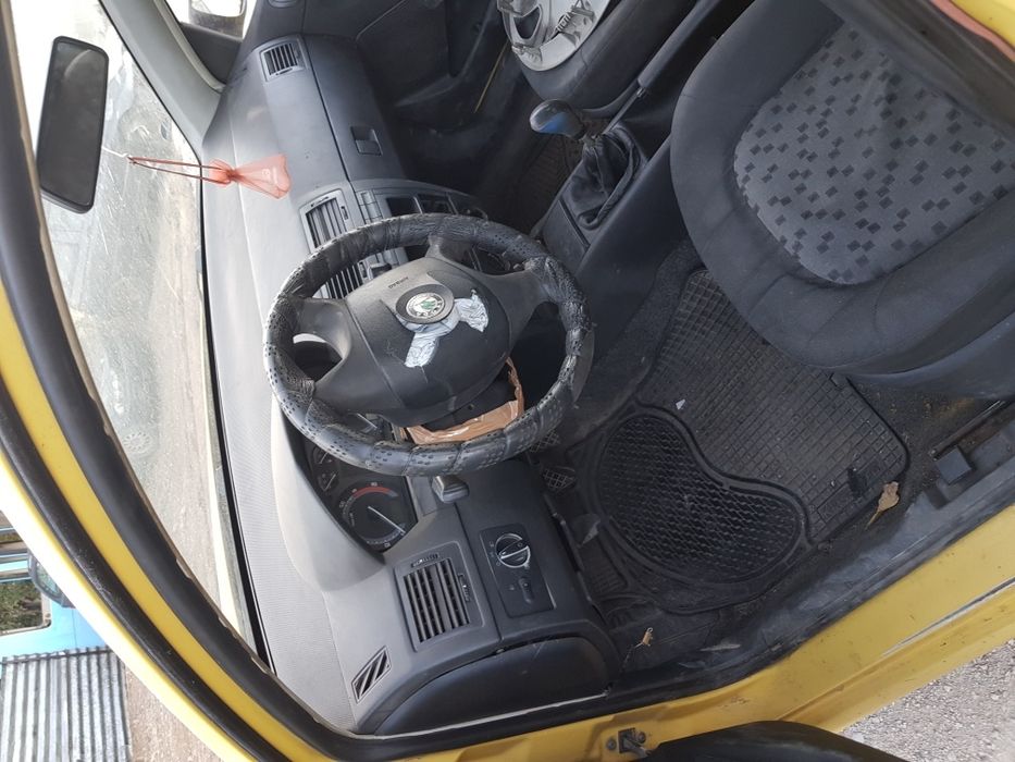 Skoda Fabia 1.2 На Части !!!