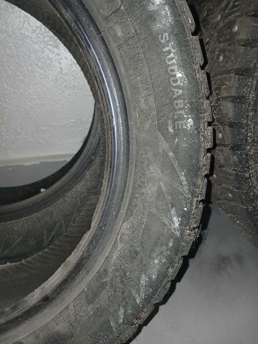 Продам зимнюю резину 185.    60.      15