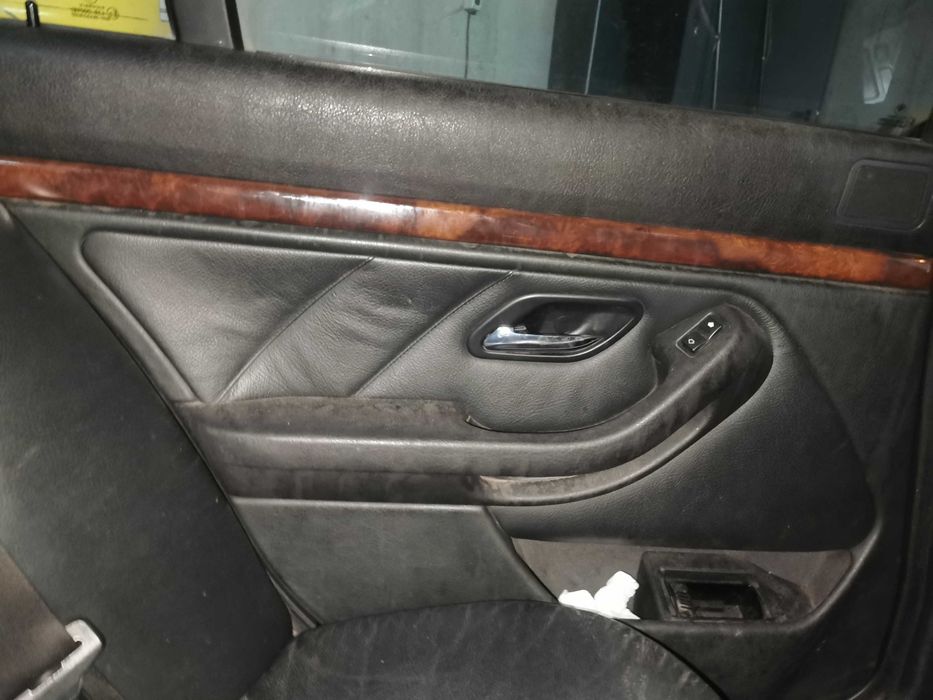 Bmw e39 2.5 common rail 163 коня На Части