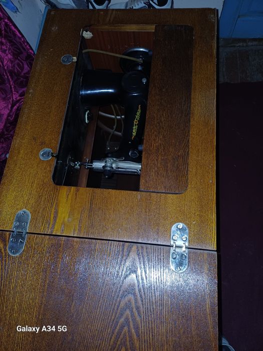 Швейная машинка для